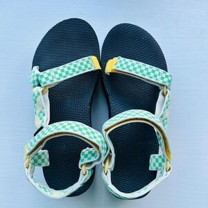 NWOT Teva wedge sandals lemon print size 9 women's